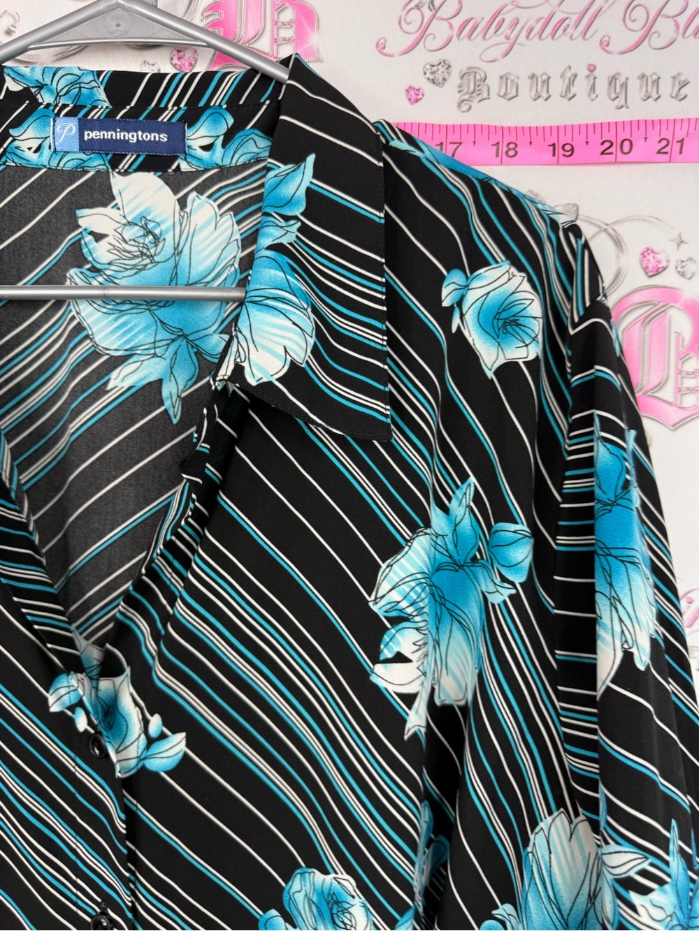 Penningtons shirt y2k Black Button-Down Top with Teal Floral Print - Picture 6 of 10